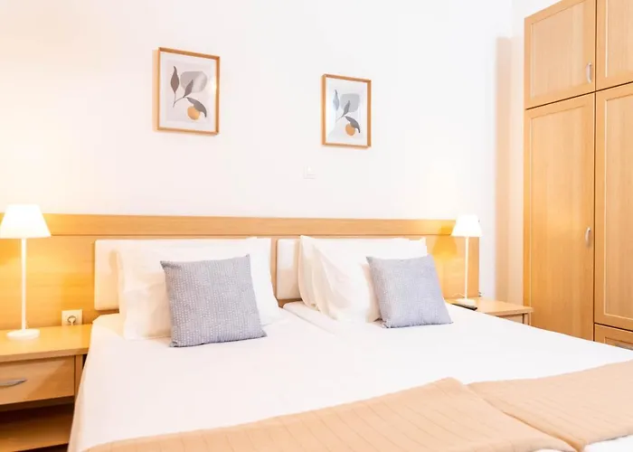 F & B Collection - 2 Bedroom Flat Διαμέρισμα