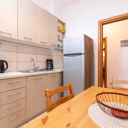 F & B Collection - 2 Bedroom Flat Lejlighed