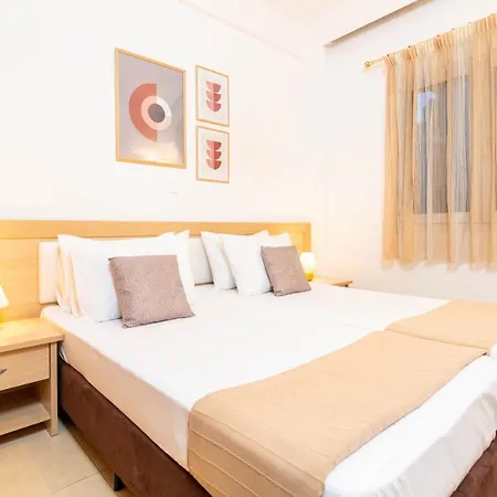 F & B Collection - 2 Bedroom Flat *