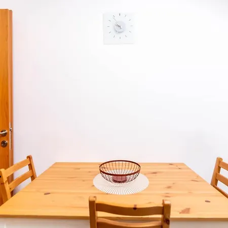 F & B Collection - 2 Bedroom Flat * Soluň